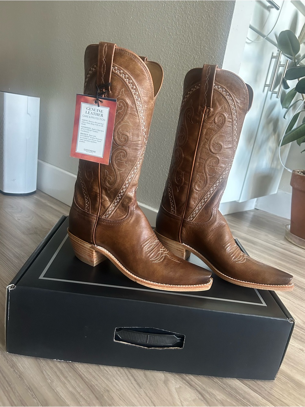 Lucchese Brown Leather Western Heeled Boots